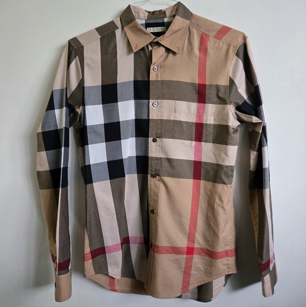 Mens Burberry plaid button down dress shirt Like new condition